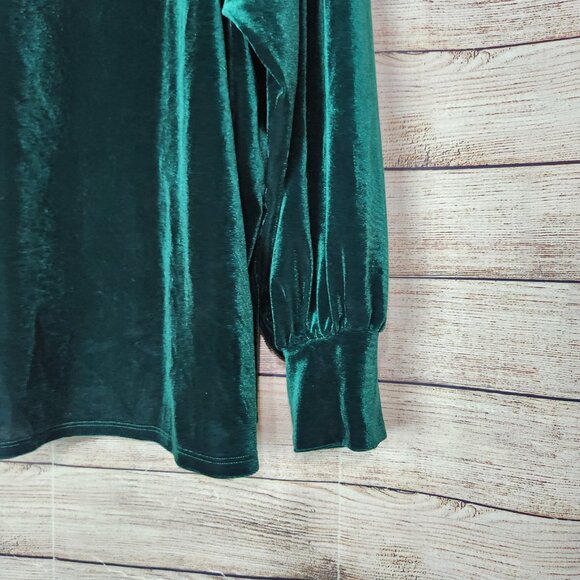 Modcloth Crushed Velvet Blouse Long Sleeve Beyond Basic Green Top Size 2X - Picture 10 of 14
